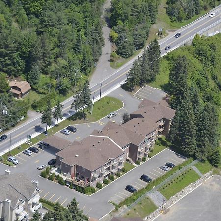 Hotel Le Versailles Saint-Sauveur-des-Monts Exteriér fotografie