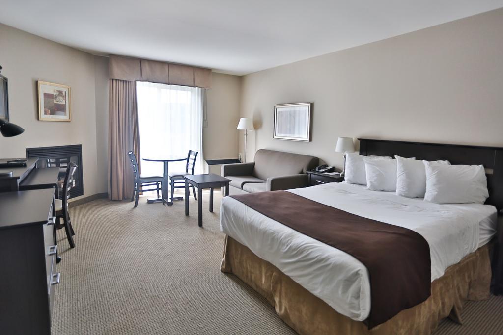 Hotel Le Versailles Saint-Sauveur-des-Monts Pokoj fotografie